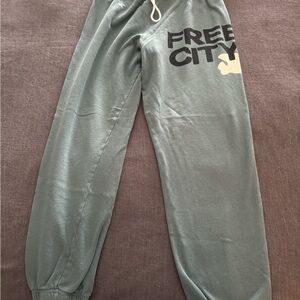 freecity Kids Jogger Pants - Green and Black